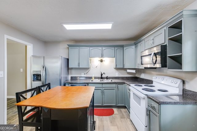 2961 W HWY 166, Carrollton, GA 30117