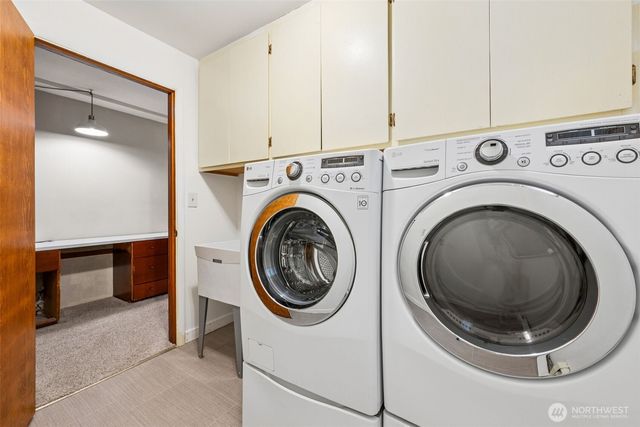1828 Lakewood Circle SE, Olympia, WA 98501