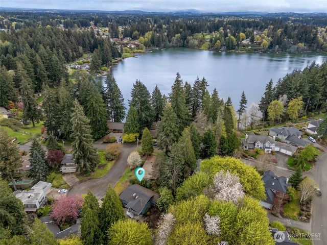 1828 Lakewood Circle SE, Olympia, WA 98501