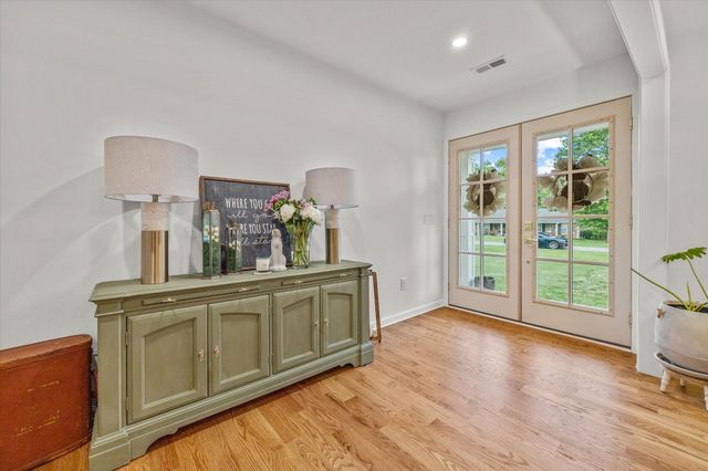 580 Pleasant Hill Dr, Cookeville, TN 38501
