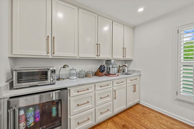 580 Pleasant Hill Dr, Cookeville, TN 38501