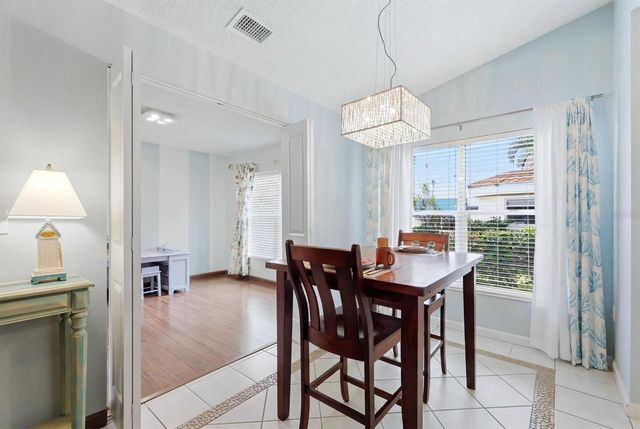 608 TYSON TERRACE 8, Venice, FL 34285