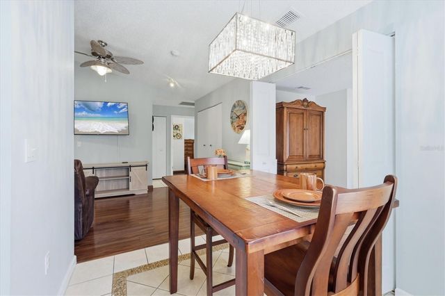 608 TYSON TERRACE 8, Venice, FL 34285