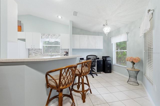 608 TYSON TERRACE 8, Venice, FL 34285