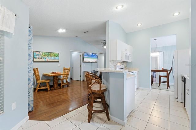 608 TYSON TERRACE 8, Venice, FL 34285