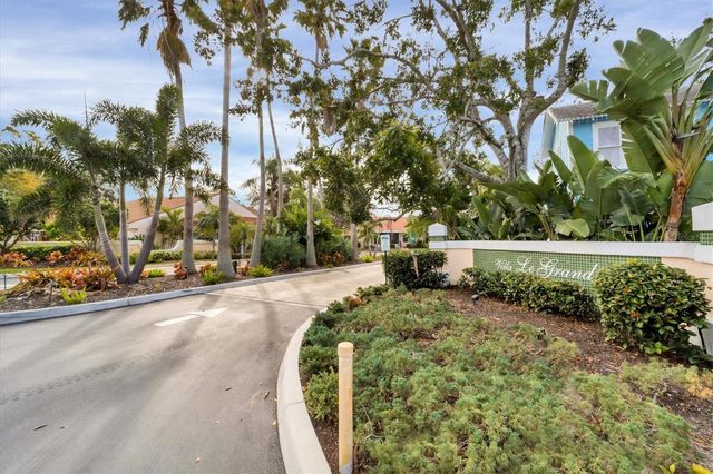 608 TYSON TERRACE 8, Venice, FL 34285