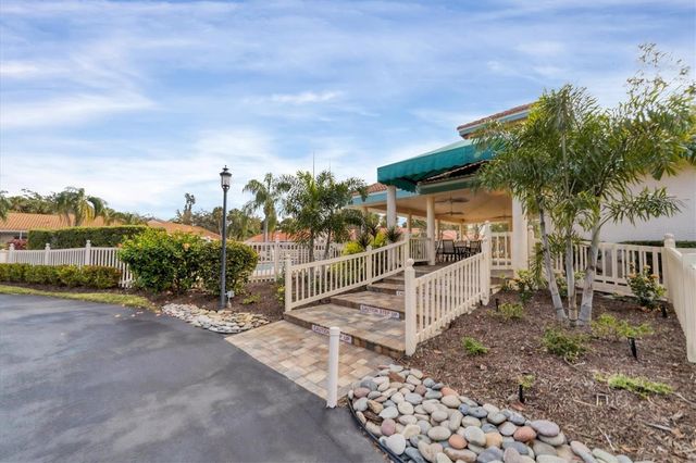 608 TYSON TERRACE 8, Venice, FL 34285