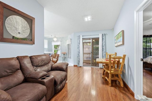 608 TYSON TERRACE 8, Venice, FL 34285