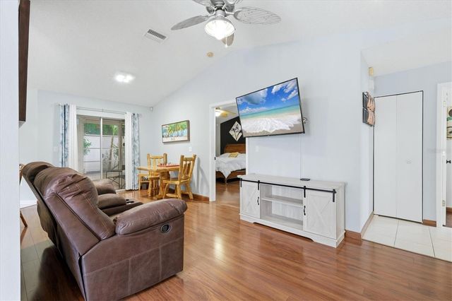 608 TYSON TERRACE 8, Venice, FL 34285