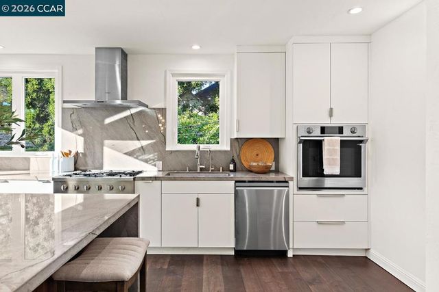 85 Ardmore Rd, Kensington, CA 94707