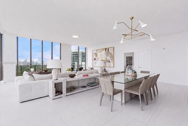 2678 Tigertail Ave PH1, Miami, FL 33133