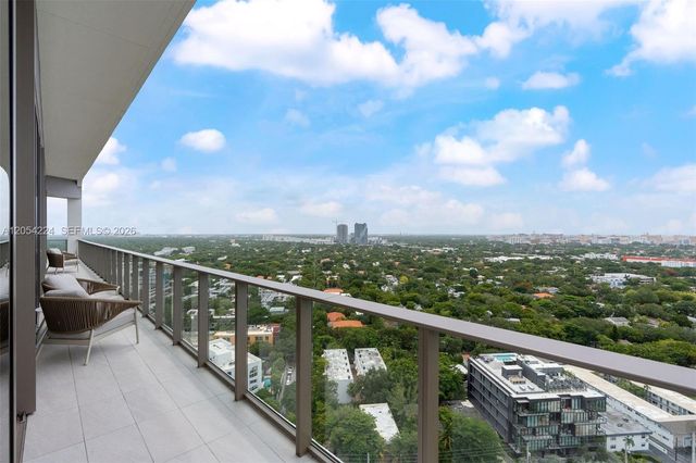 2678 Tigertail Ave PH1, Miami, FL 33133