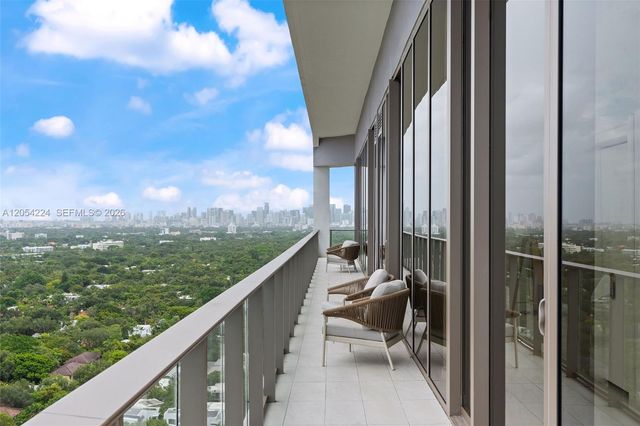 2678 Tigertail Ave PH1, Miami, FL 33133
