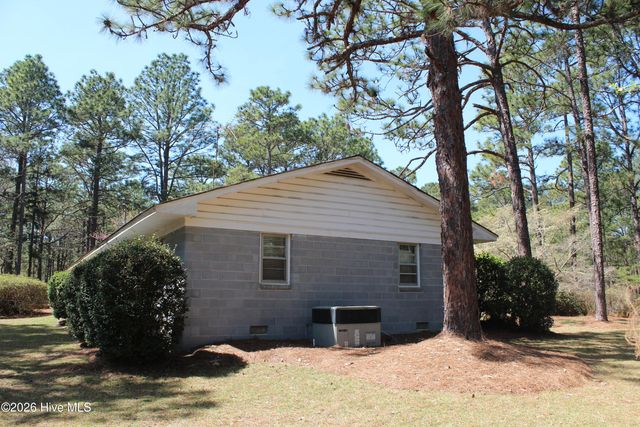 1681 Juniper Lake Road, West End, NC 27376