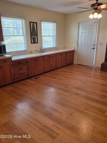 1681 Juniper Lake Road, West End, NC 27376