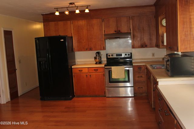 1681 Juniper Lake Road, West End, NC 27376