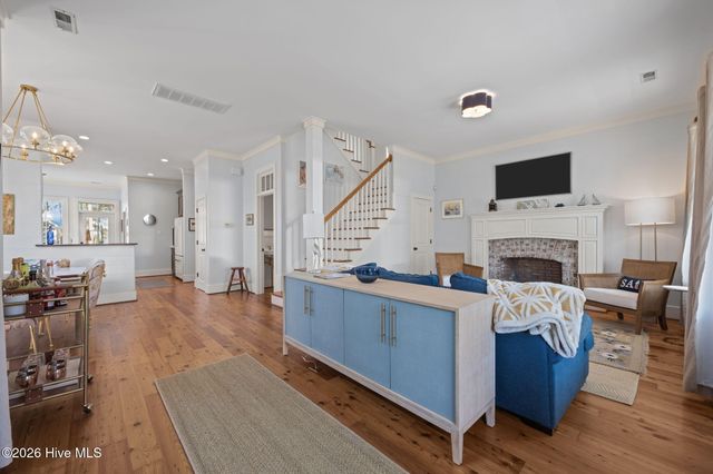 101 Oyster Point Road, Oriental, NC 28571