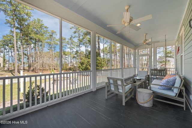101 Oyster Point Road, Oriental, NC 28571