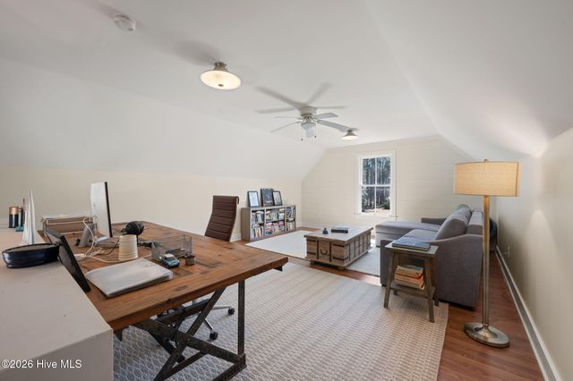 101 Oyster Point Road, Oriental, NC 28571