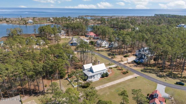 101 Oyster Point Road, Oriental, NC 28571