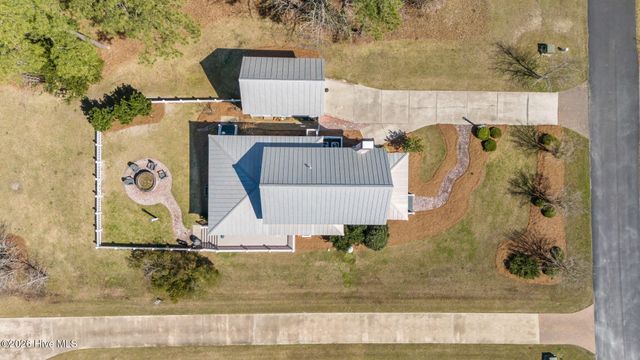 101 Oyster Point Road, Oriental, NC 28571