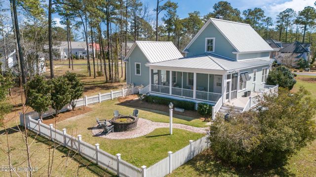 101 Oyster Point Road, Oriental, NC 28571