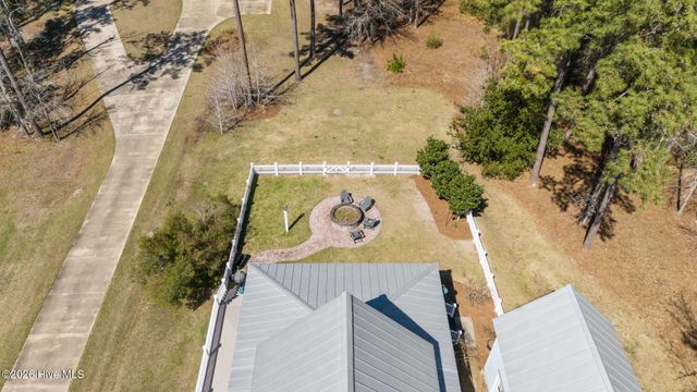 101 Oyster Point Road, Oriental, NC 28571