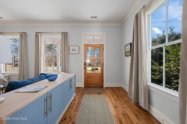 101 Oyster Point Road, Oriental, NC 28571