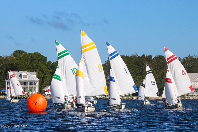 101 Oyster Point Road, Oriental, NC 28571