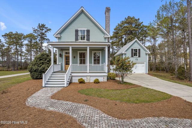 101 Oyster Point Road, Oriental, NC 28571