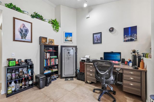 1131 CLEAR CREEK CIRCLE, Clermont, FL 34714