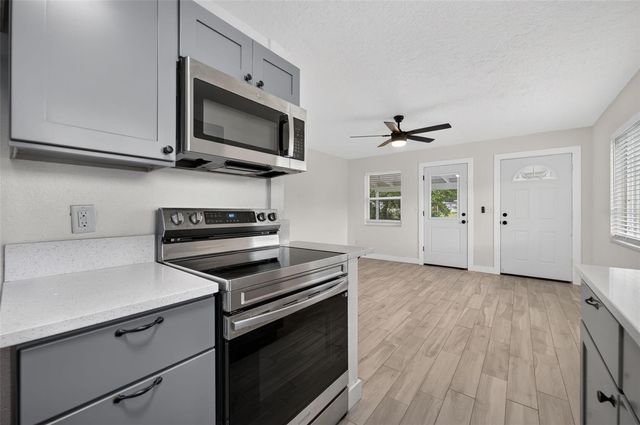 1333 STILLWATER AVE, Deltona, FL 32725