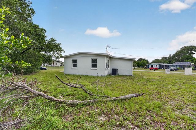 1333 STILLWATER AVE, Deltona, FL 32725