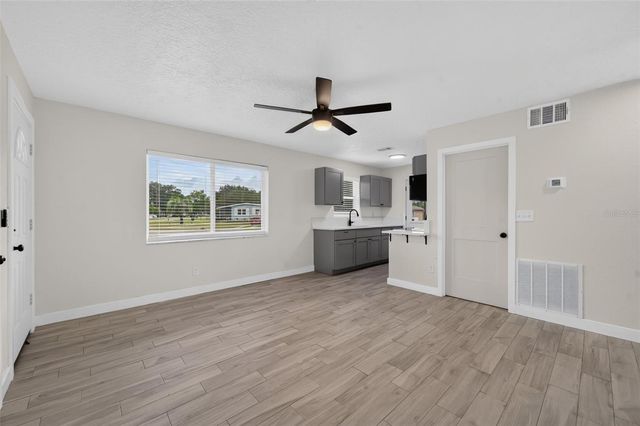 1333 STILLWATER AVE, Deltona, FL 32725