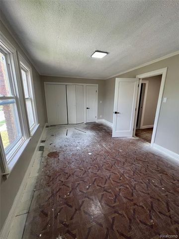 3660 Somerset Avenue, Detroit, MI 48224