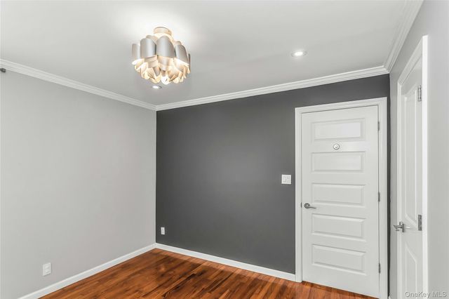 80-35 Langdale Street, New Hyde Park, NY 11040