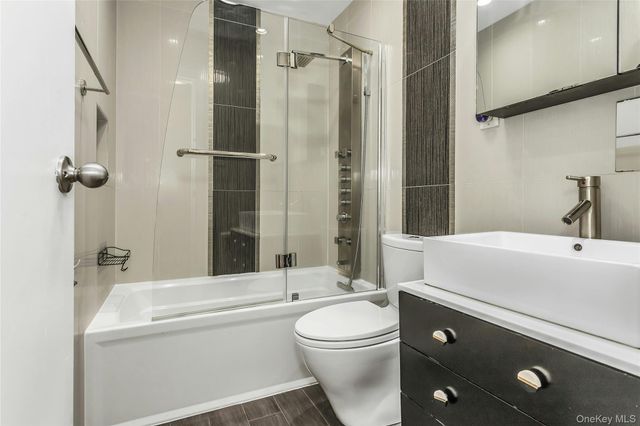 80-35 Langdale Street, New Hyde Park, NY 11040