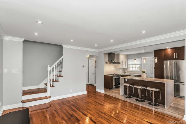 80-35 Langdale Street, New Hyde Park, NY 11040