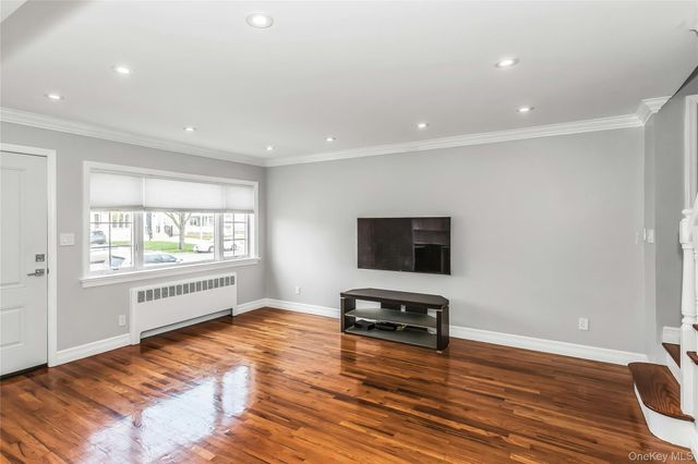 80-35 Langdale Street, New Hyde Park, NY 11040