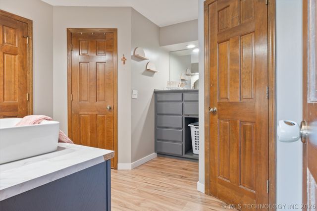 400 Trail Court, Bartlesville, OK 74006