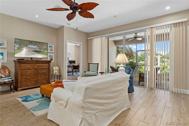 6264 W Glynborne Loop, Crystal River, FL 34429
