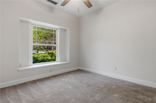 1962 E Spring Valley Pike, Washington Twp, OH 45458