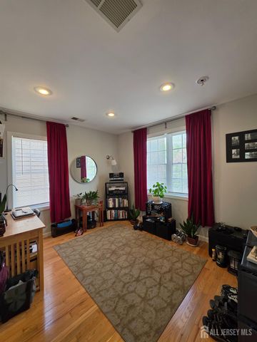 25 Columbia Avenue, Trenton, NJ 08618