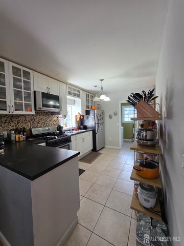25 Columbia Avenue, Trenton, NJ 08618