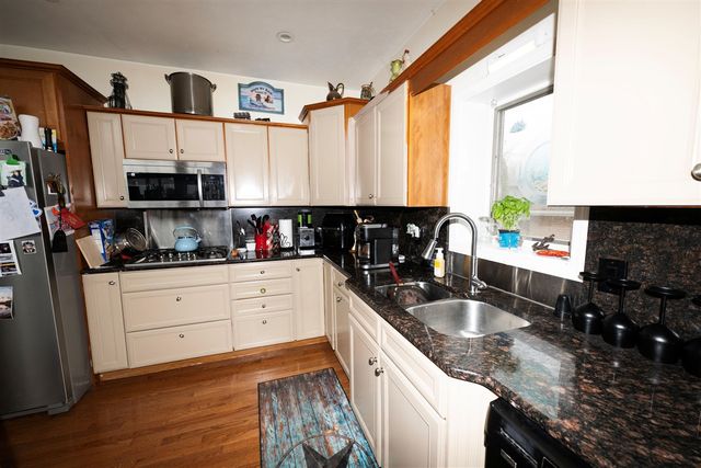 7258 S Crooked Lake Drive, Delton, MI 49046