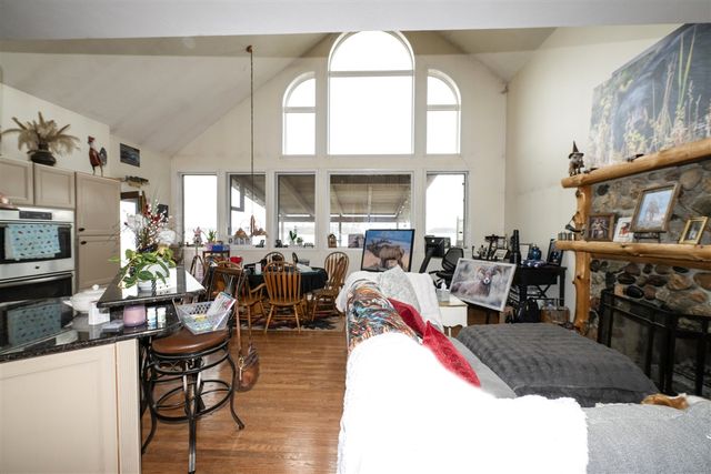 7258 S Crooked Lake Drive, Delton, MI 49046