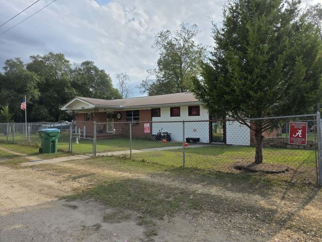 22594 W EIGHTH AVENUE Avenue, Florala, AL 36442