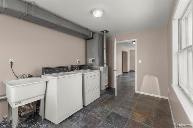 6905 N Beech Daly Road, Dearborn Heights, MI 48127