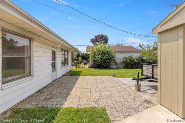 6905 N Beech Daly Road, Dearborn Heights, MI 48127