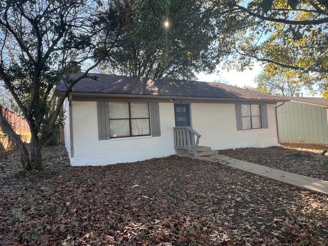 1728 W Washington Street, Denison, TX 75020